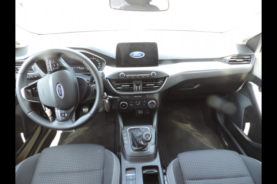 Ford Focus 1.0 EcoBoost Hybrid Trend Edition Business