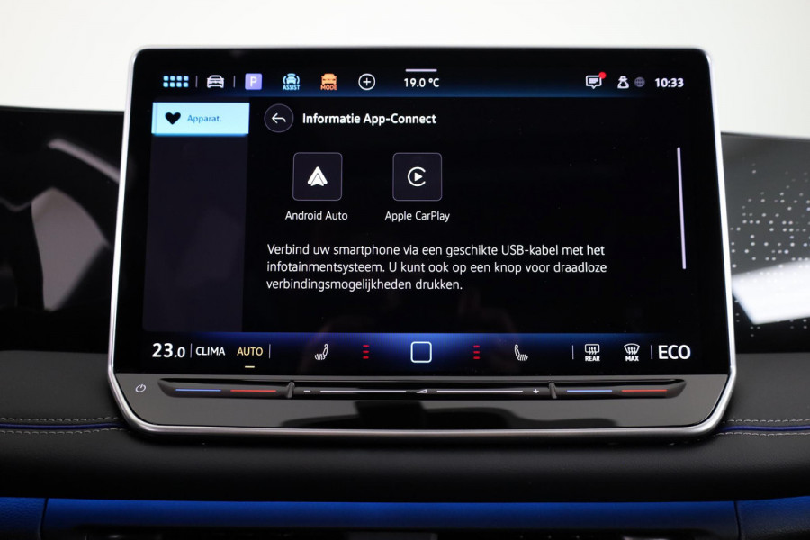 Volkswagen Tiguan 1.5 eHybrid R-Line Business | Panoramaschuif-kanteldak | Wegklapbare Trekhaak | Achterklep Elektrisch | Black style pakket | Navigatie | Parkeer assistent |