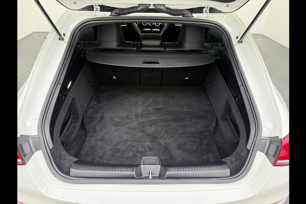 Mercedes-Benz CLA-Klasse Shooting Brake 250 e AMG Line | Pano 360 Camera Sfeer Night