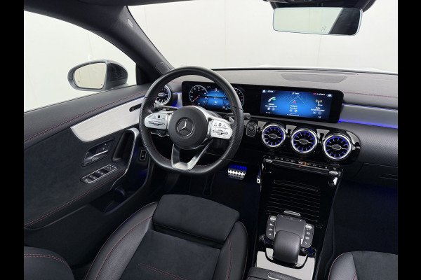 Mercedes-Benz CLA-Klasse Shooting Brake 250 e AMG Line | Pano 360 Camera Sfeer Night