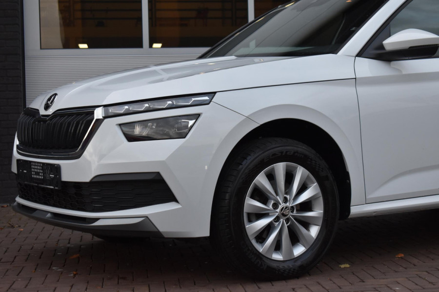 Škoda Kamiq 1.5 TSI ACT 150PK Aut. Business Edition | Trekhaak | Panodak | Carplay | LED | Incl. garantie