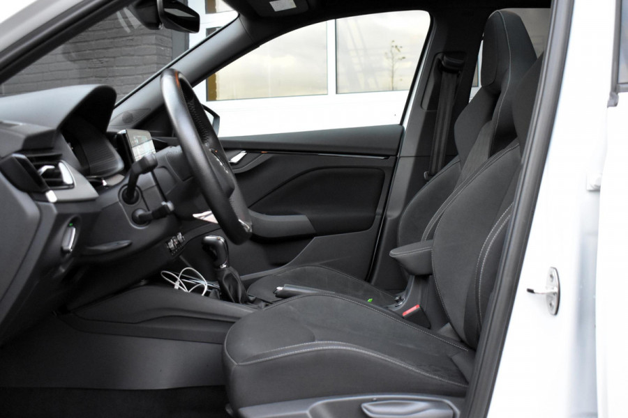 Škoda Kamiq 1.5 TSI ACT 150PK Aut. Business Edition | Trekhaak | Panodak | Carplay | LED | Incl. garantie