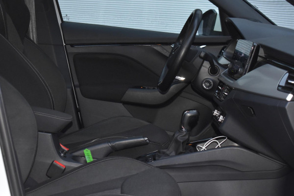 Škoda Kamiq 1.5 TSI ACT 150PK Aut. Business Edition | Trekhaak | Panodak | Carplay | LED | Incl. garantie