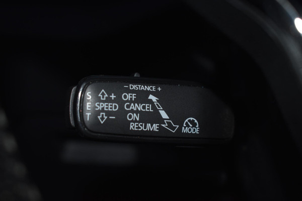 Škoda Kamiq 1.5 TSI ACT 150PK Aut. Business Edition | Trekhaak | Panodak | Carplay | LED | Incl. garantie