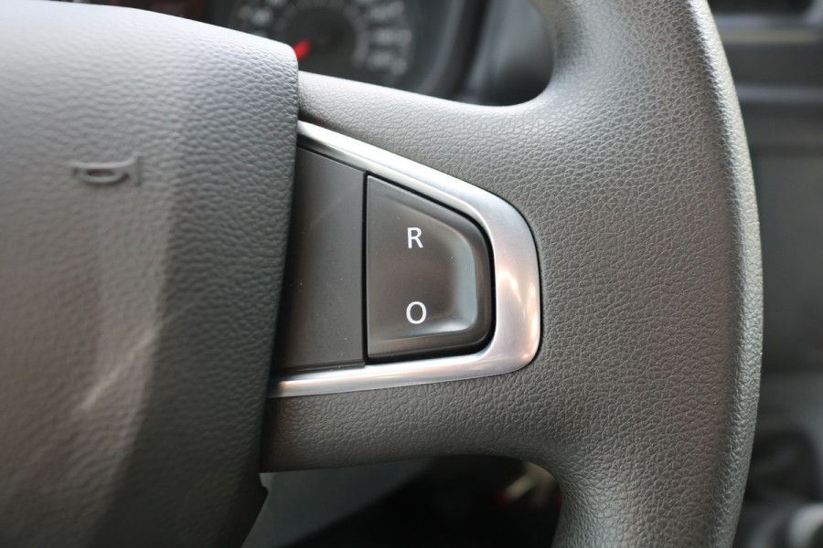 Renault Master 2.3 dCi 165pk Bakwagen met Laadklep