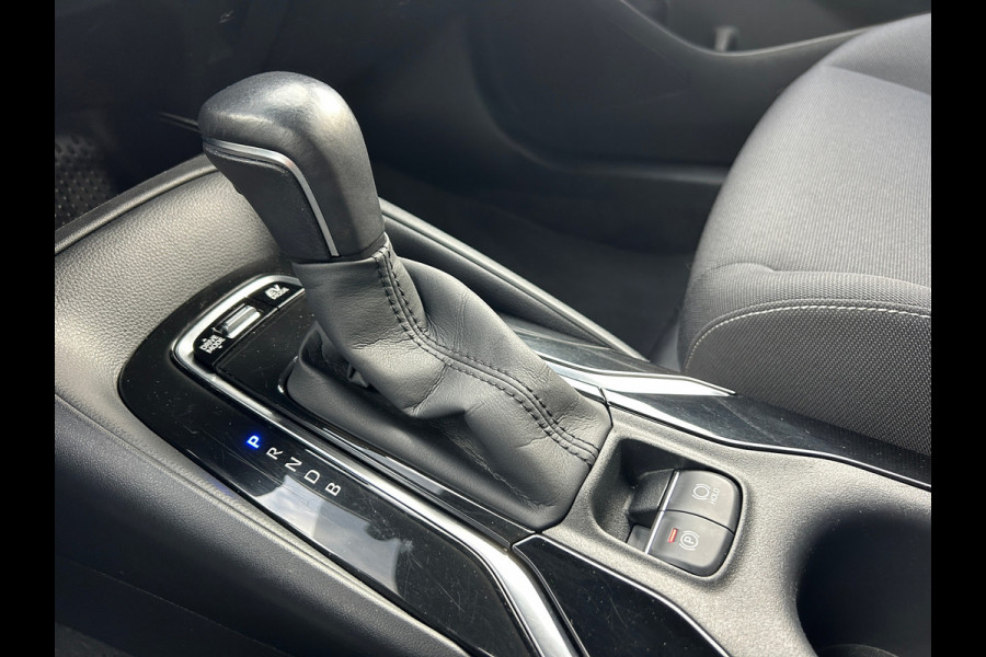 Toyota Corolla Touring Sports 1.8 Hybrid Business Trekhaak Apple Carplay Rijklaarprijs