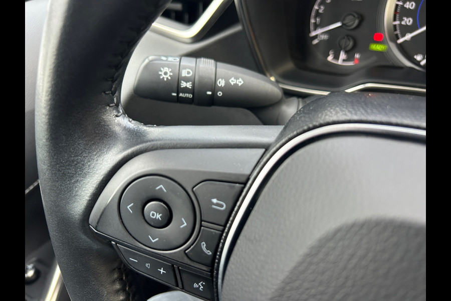 Toyota Corolla Touring Sports 1.8 Hybrid Business Trekhaak Apple Carplay Rijklaarprijs