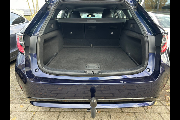 Toyota Corolla Touring Sports 1.8 Hybrid Business Trekhaak Apple Carplay Rijklaarprijs