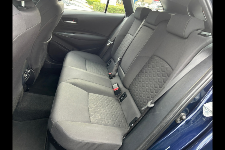 Toyota Corolla Touring Sports 1.8 Hybrid Business Trekhaak Apple Carplay Rijklaarprijs