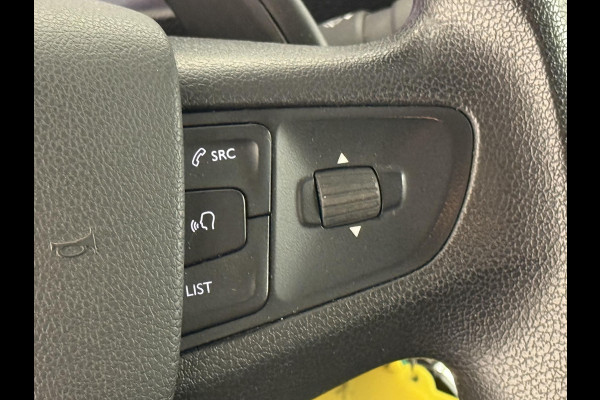 Opel Vivaro 2.0 CDTI L3H1 Dubbele Cabine Edition Automaat Airco Navi Trekhaak