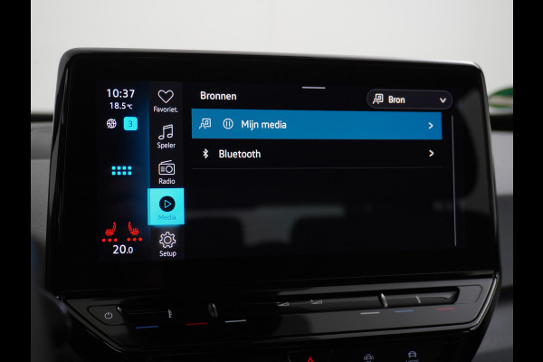 Volkswagen ID.3 204pk Life 58kWh Apple Carplay Android Auto Adaptieve Cruise Navi-Pro Ecc SOH 91% Mirrorlink DAB Keyless Led Pdc Stoel+Stuurverwarming 1e Eigenaar Origineel Nederlandse Auto