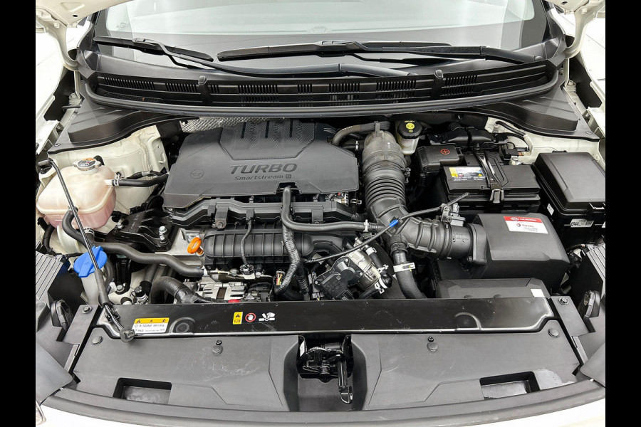 Kia Stonic 1.0 T-GDi 120pk MHEV DynamicLine Auto. Navigatie Apple Carplay/Android Auto Camera Parkeersensoren achter Cruise Control Lichtmetalen velgen Airco