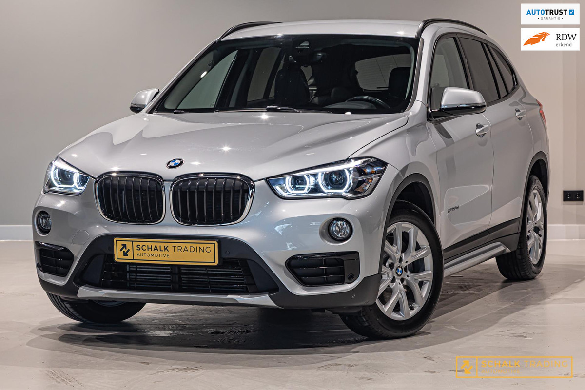 BMW X1 XDrive20i High Executive|Leder|Cam|StoelV|Garantie
