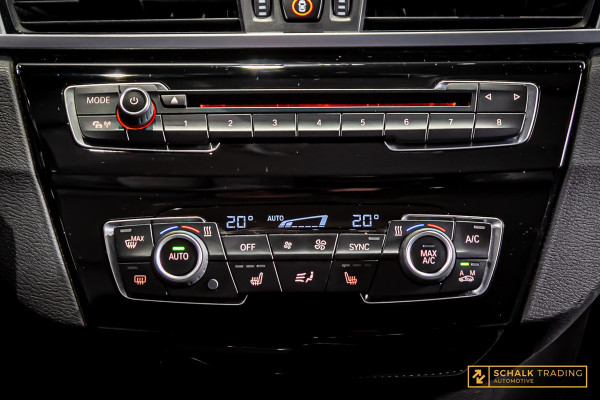 BMW X1 XDrive20i High Executive|Leder|Cam|StoelV|Garantie