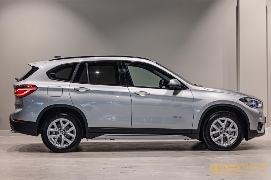 BMW X1 XDrive20i High Executive|Leder|Cam|StoelV|Garantie