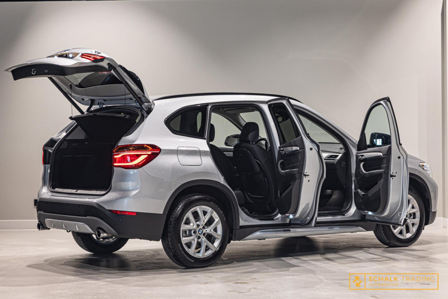 BMW X1 XDrive20i High Executive|Leder|Cam|StoelV|Garantie
