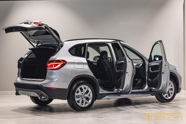 BMW X1 XDrive20i High Executive|Leder|Cam|StoelV|Garantie