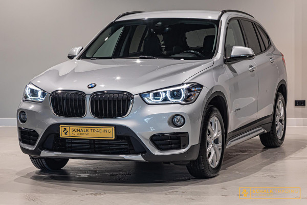 BMW X1 XDrive20i High Executive|Leder|Cam|StoelV|Garantie