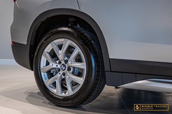 BMW X1 XDrive20i High Executive|Leder|Cam|StoelV|Garantie