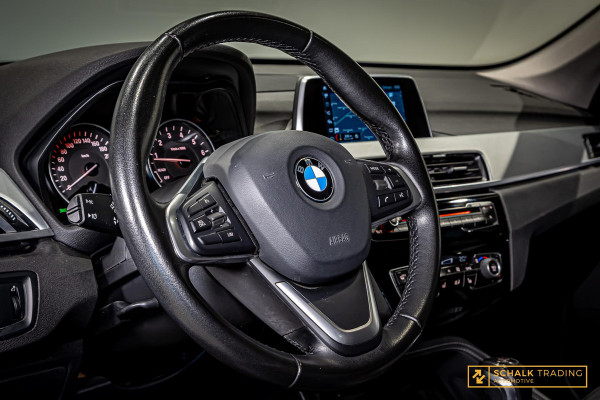 BMW X1 XDrive20i High Executive|Leder|Cam|StoelV|Garantie