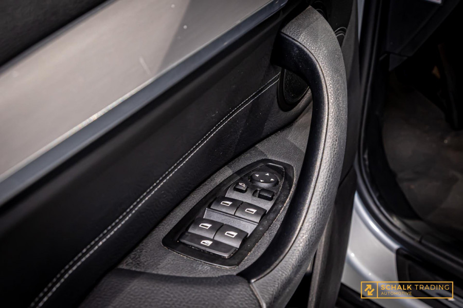 BMW X1 XDrive20i High Executive|Leder|Cam|StoelV|Garantie