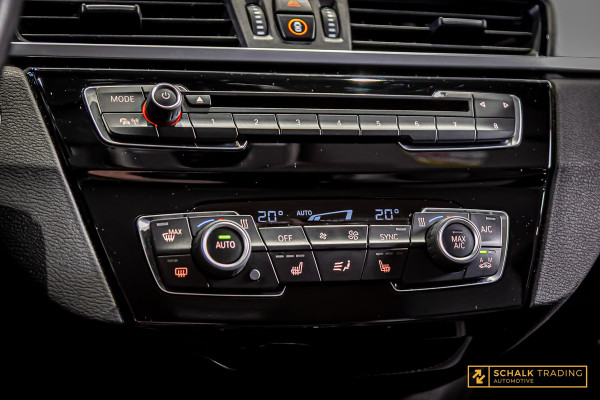 BMW X1 XDrive20i High Executive|Leder|Cam|StoelV|Garantie