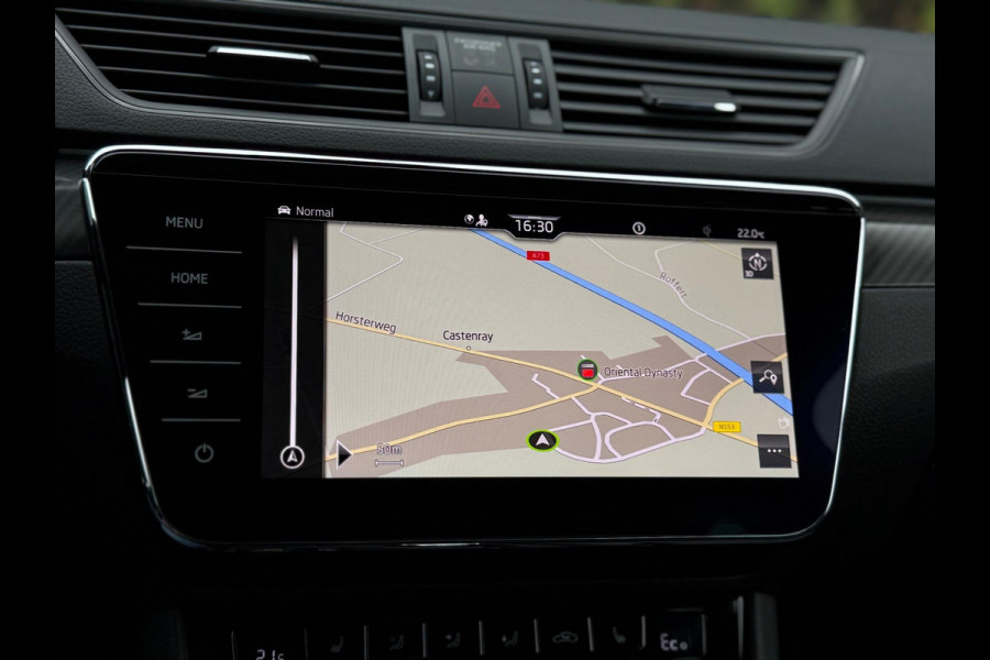 Škoda Superb Combi 1.4 TSI iV Sportline Trekhaak Camera