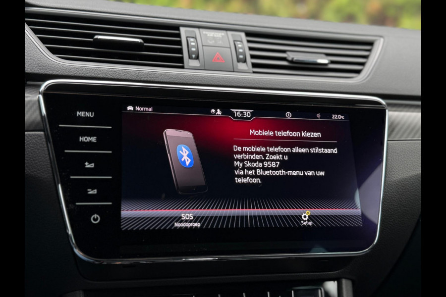 Škoda Superb Combi 1.4 TSI iV Sportline Trekhaak Camera