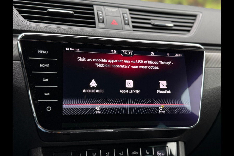 Škoda Superb Combi 1.4 TSI iV Sportline Trekhaak Camera