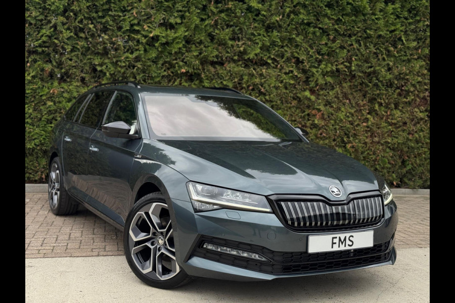 Škoda Superb Combi 1.4 TSI iV Sportline Trekhaak Camera