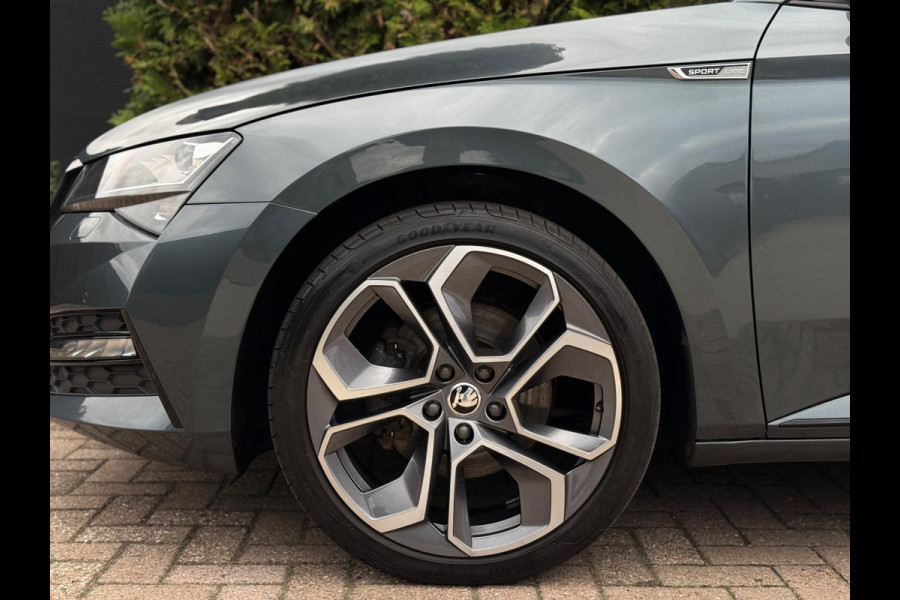 Škoda Superb Combi 1.4 TSI iV Sportline Trekhaak Camera