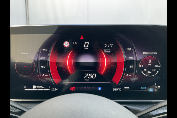 Mercedes-Benz C-Klasse 220 D AMG Line Stoel.electr.Verw Sfeerverl, Hybride Nieuwstaat Grafietgrijs metalliclak