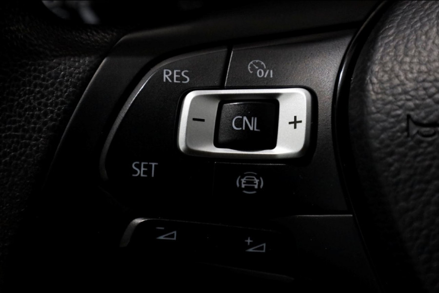 Volkswagen Crafter 35 2.0 TDI 140pk L3H3 (L2H2) 4Motion 4x4 Airco/Navi/Camera 08-2020