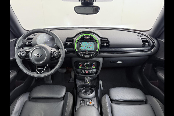 MINI Clubman 1.5 Cooper Richmond Park Edition PANO| CAMERA| STOELVERW. | LEER| KEYLESS| RIJKLAARPRIJS INCL. 12 MND BOVAG GARANTIE