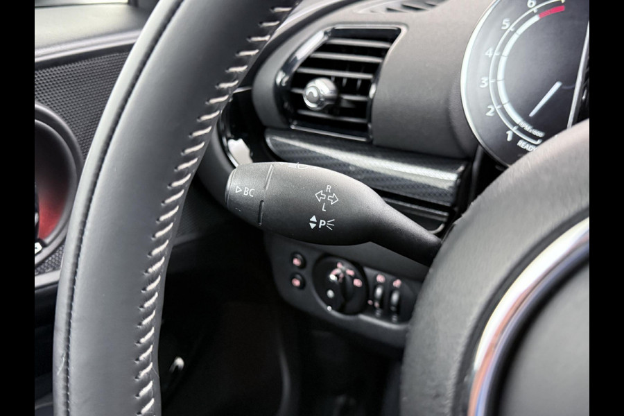 MINI Clubman 1.5 Cooper Richmond Park Edition PANO| CAMERA| STOELVERW. | LEER| KEYLESS| RIJKLAARPRIJS INCL. 12 MND BOVAG GARANTIE