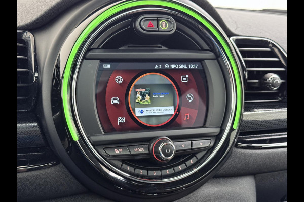 MINI Clubman 1.5 Cooper Richmond Park Edition PANO| CAMERA| STOELVERW. | LEER| KEYLESS| RIJKLAARPRIJS INCL. 12 MND BOVAG GARANTIE
