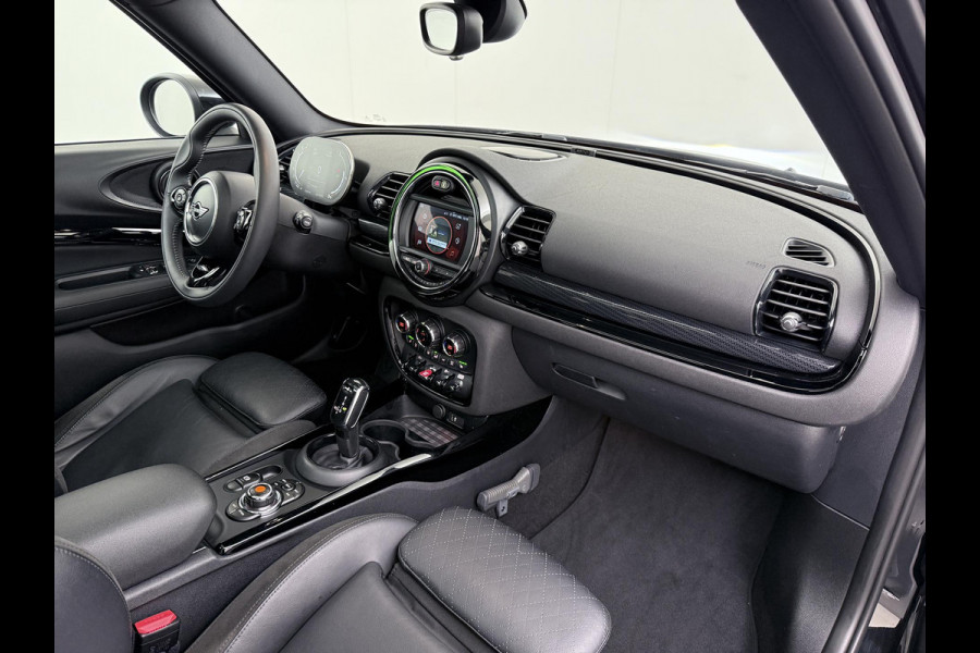 MINI Clubman 1.5 Cooper Richmond Park Edition PANO| CAMERA| STOELVERW. | LEER| KEYLESS| RIJKLAARPRIJS INCL. 12 MND BOVAG GARANTIE