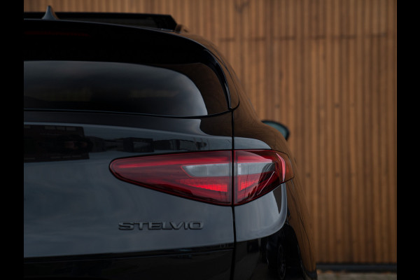 Alfa Romeo Stelvio 2.0T 280pk AWD Veloce | Pano-dak | Adapt. cruise | Performance Pack | CarPlay