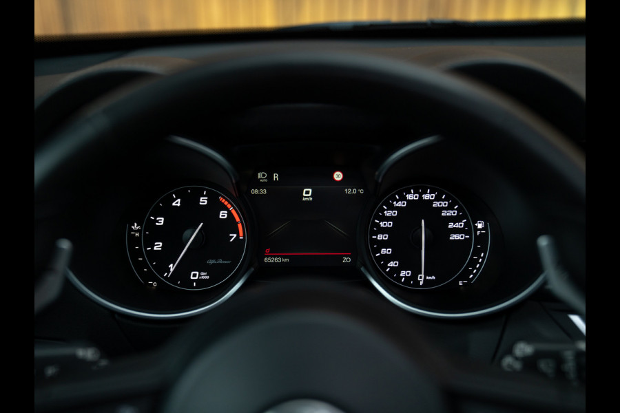 Alfa Romeo Stelvio 2.0T 280pk AWD Veloce | Pano-dak | Adapt. cruise | Performance Pack | CarPlay