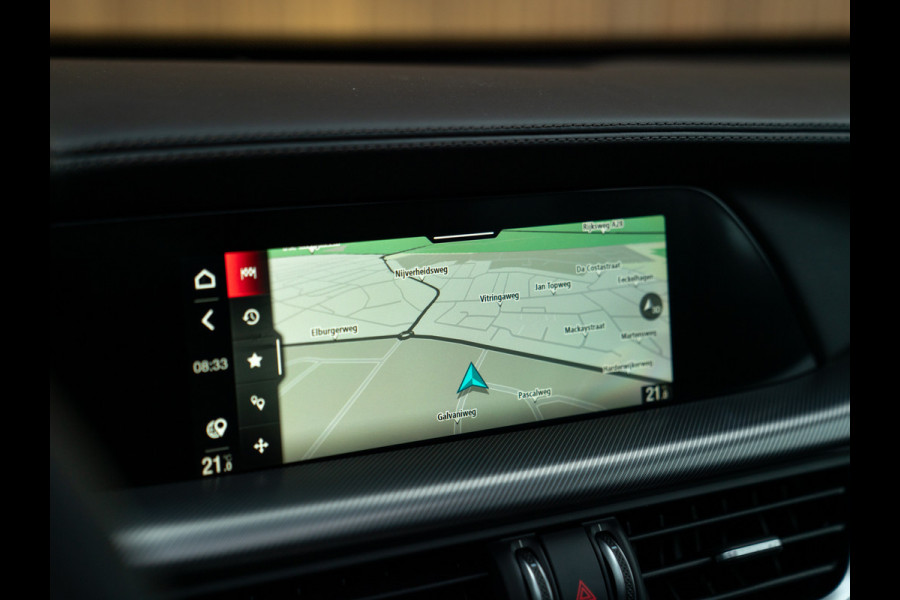 Alfa Romeo Stelvio 2.0T 280pk AWD Veloce | Pano-dak | Adapt. cruise | Performance Pack | CarPlay