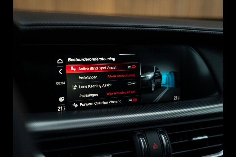 Alfa Romeo Stelvio 2.0T 280pk AWD Veloce | Pano-dak | Adapt. cruise | Performance Pack | CarPlay