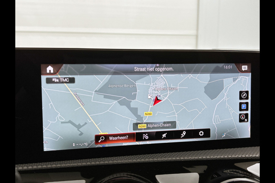 Mercedes-Benz A-Klasse 250 e AMG-Line Premium Plus AANBIEDING!(Dealer OnderH, Sfeer, Stoelv, Climate, Navi, Apple Carplay, Etc)
