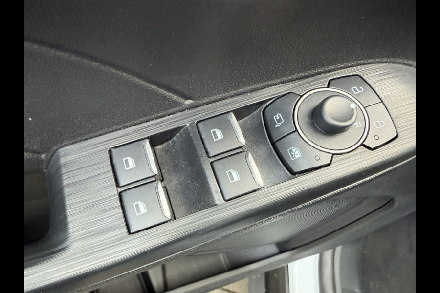 Ford Kuga ST-Line 2.5 PHEV | Trekhaak | 1500KG trekgewicht |