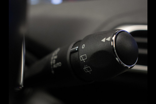 Peugeot 3008 1.2 PureTech Allure Sport (PANORAMADAK,APPLE CARPLAY,NAVI,LED,CAMERA,360 VIEW,PDC,CRUISE,LANE,CLIMATE,NETTE STAAT)