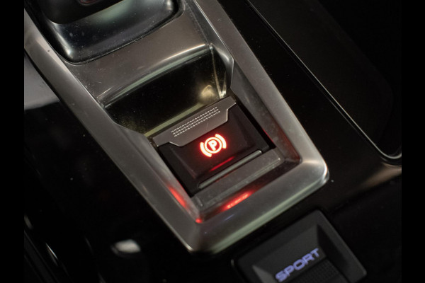 Peugeot 3008 1.2 PureTech Allure Sport (PANORAMADAK,APPLE CARPLAY,NAVI,LED,CAMERA,360 VIEW,PDC,CRUISE,LANE,CLIMATE,NETTE STAAT)