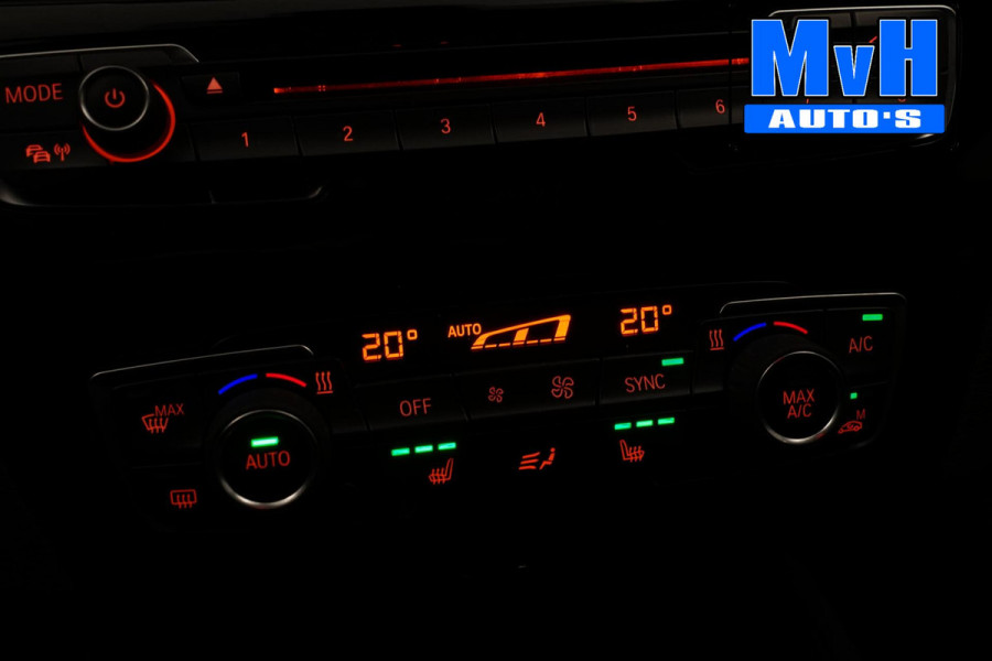 BMW X1 xDrive20i High Executive|PARELMOER|PANO|TREKH|LUXE|NAP