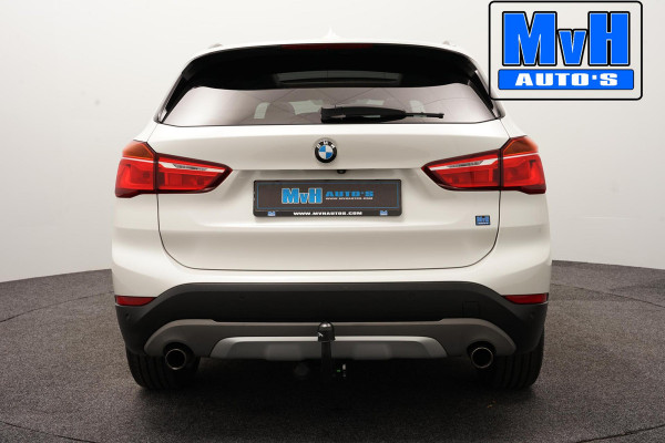 BMW X1 xDrive20i High Executive|PARELMOER|PANO|TREKH|LUXE|NAP
