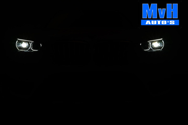 BMW X1 xDrive20i High Executive|PARELMOER|PANO|TREKH|LUXE|NAP