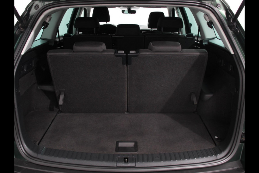 Škoda Kodiaq 1.5 TSI 150pk DSG Style 7p. | Navigatie | Apple Carplay/Android Auto | Adaptive Cruise Control | Parkeersensor achter | Stoel- en stuurverwarming | Ledverlichting | Getinte ramen | Climate Control