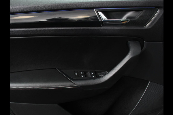 Škoda Kodiaq 1.5 TSI 150pk DSG Style 7p. | Navigatie | Apple Carplay/Android Auto | Adaptive Cruise Control | Parkeersensor achter | Stoel- en stuurverwarming | Ledverlichting | Getinte ramen | Climate Control